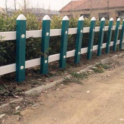 合山廈門PVC護(hù)欄與塑鋼P(yáng)VC護(hù)欄 特性、應(yīng)用與優(yōu)勢解析